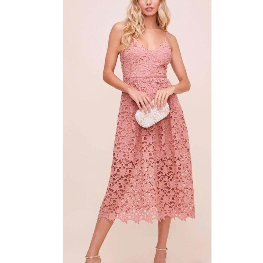 ASTR Lace A-Line Midi Dress Size Medium runs small